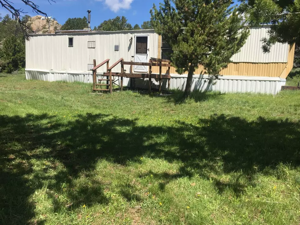 Oh, Look: There’s a Free Mobile Home in Alcova, Wyoming